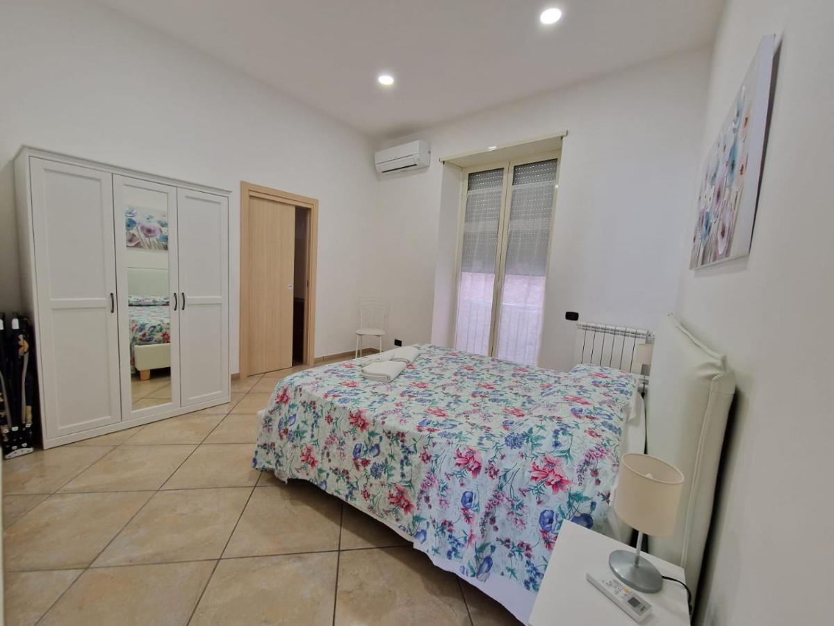 Napoli&Love Apartment Bovio Centro Storico Dış mekan fotoğraf