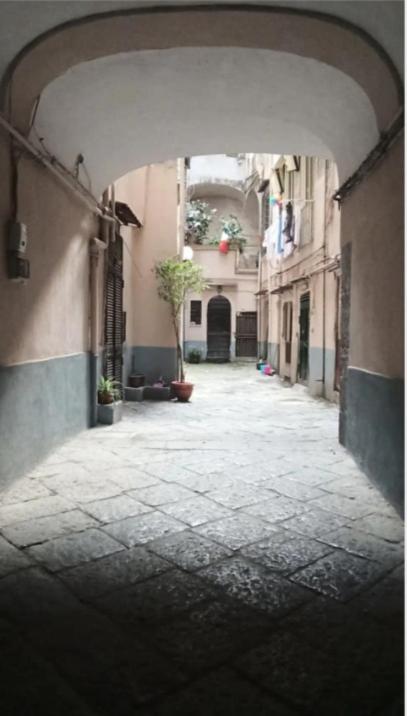 Napoli&Love Apartment Bovio Centro Storico Dış mekan fotoğraf